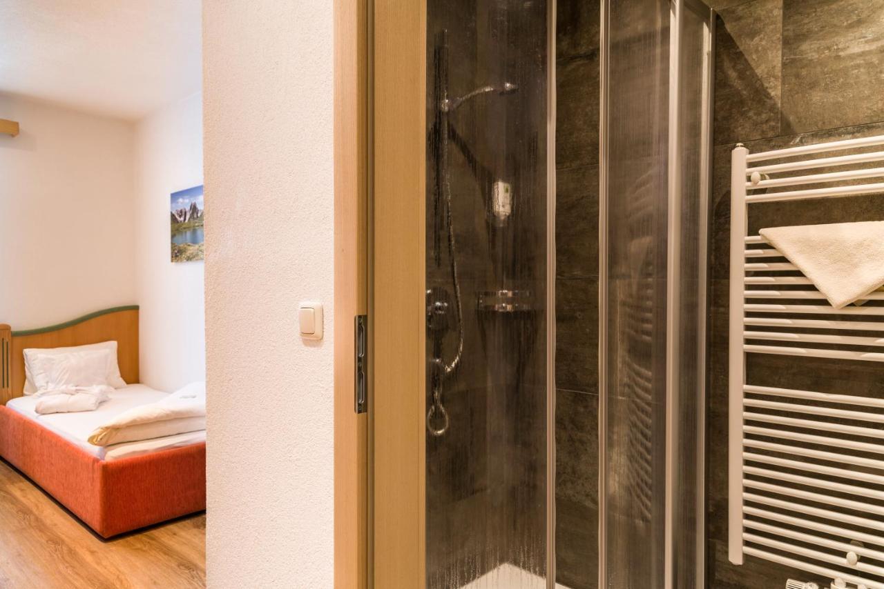 Wohlfuehlhotel Berg Heil ホルツガウ エクステリア 写真