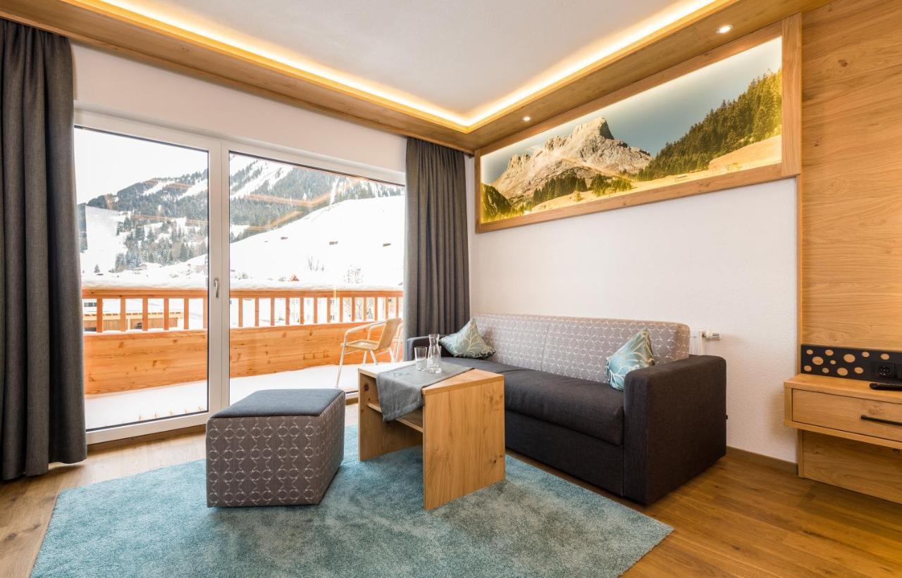 Wohlfuehlhotel Berg Heil ホルツガウ エクステリア 写真