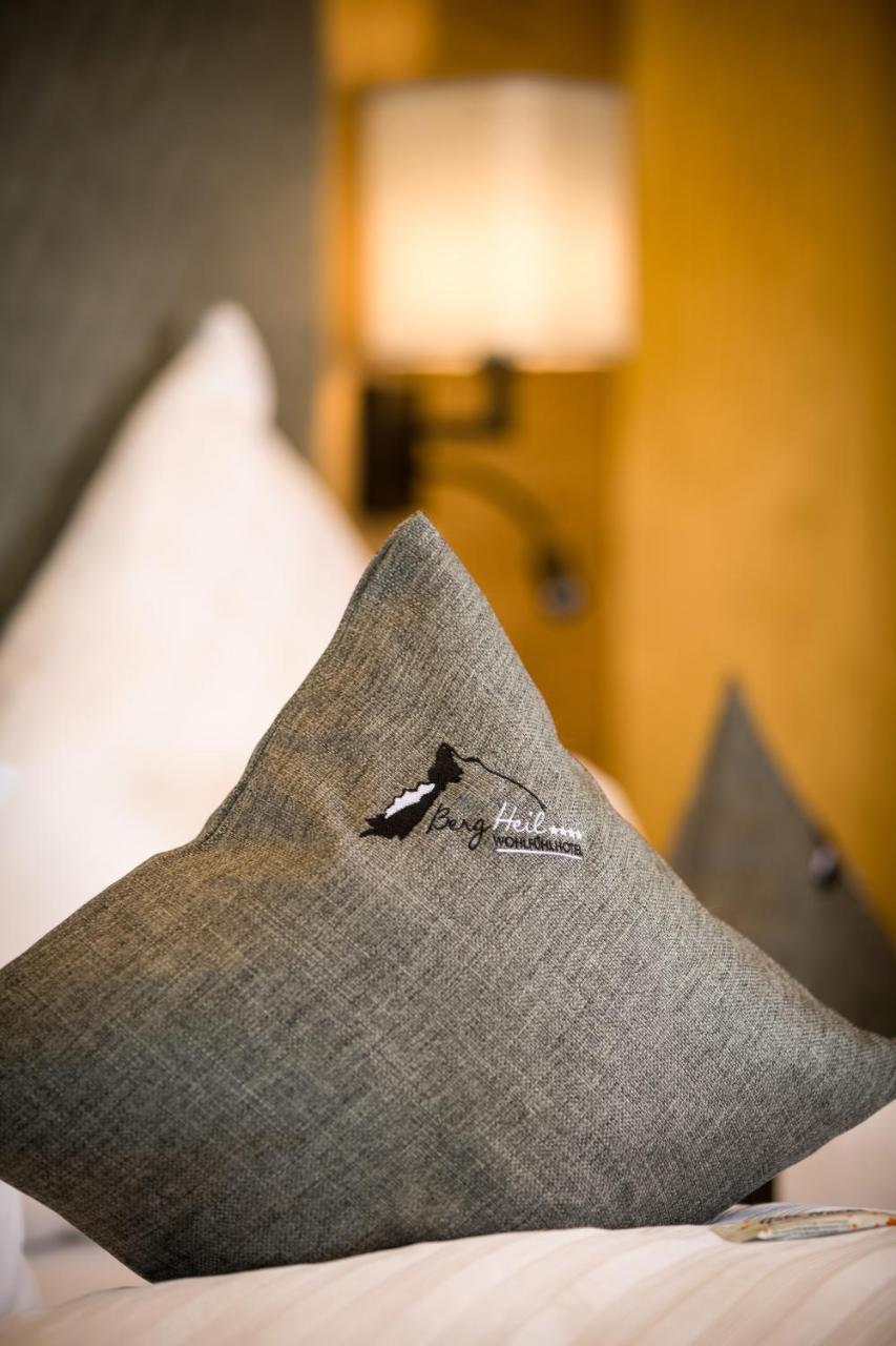 Wohlfuehlhotel Berg Heil ホルツガウ エクステリア 写真
